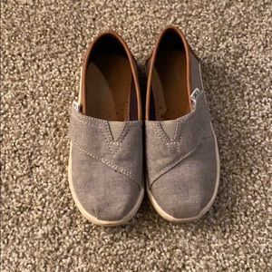 TOMS toddler boys shoes